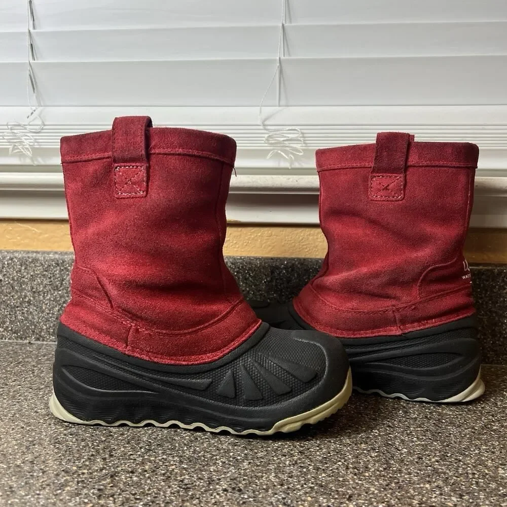 Ugg Waterproof Kids Junior 1 Red/Black Suede Insulated Winter Snow Boots Pull On